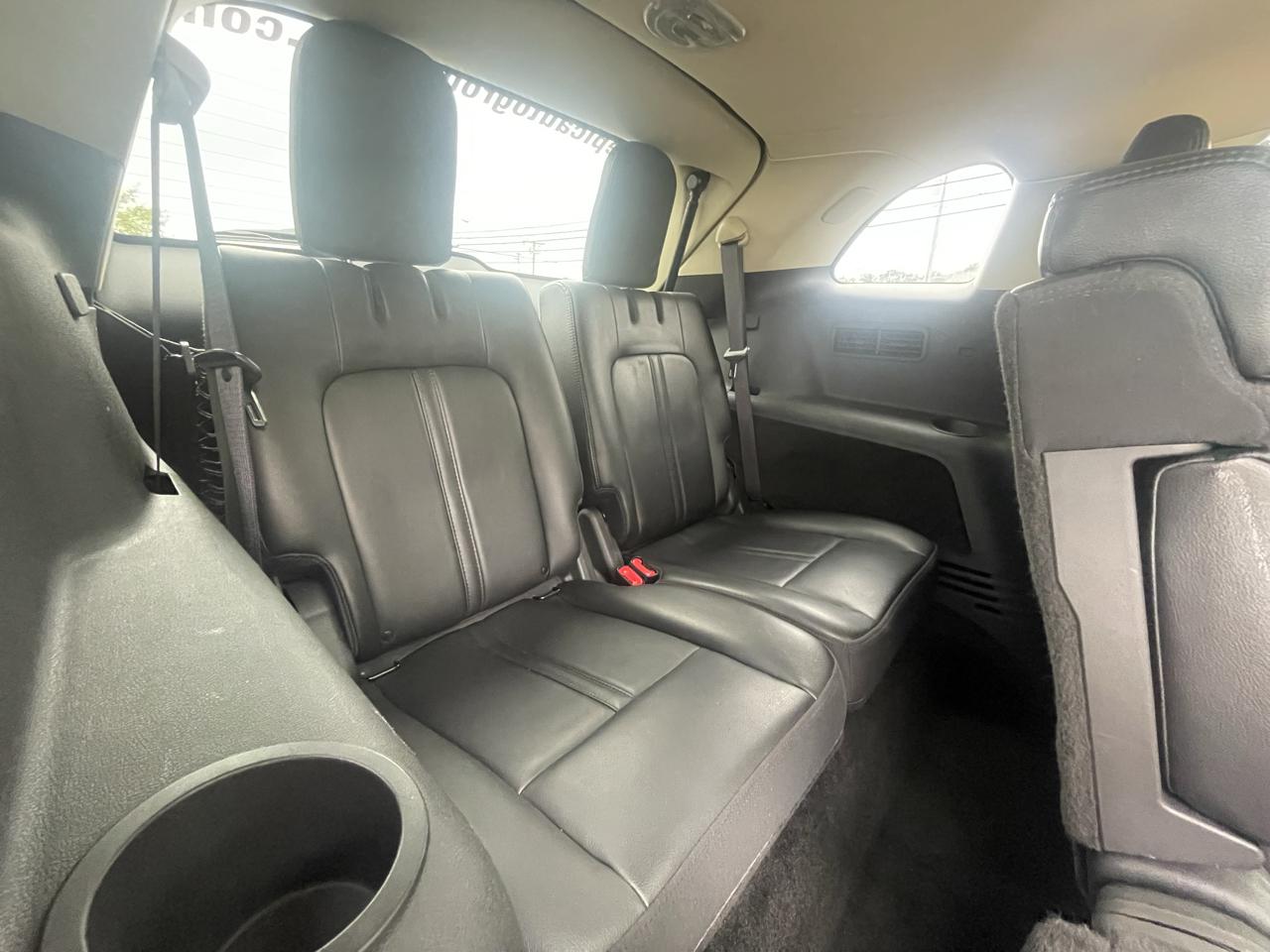 Lincoln MKT 3.5L with EcoBoost AWD 2013
