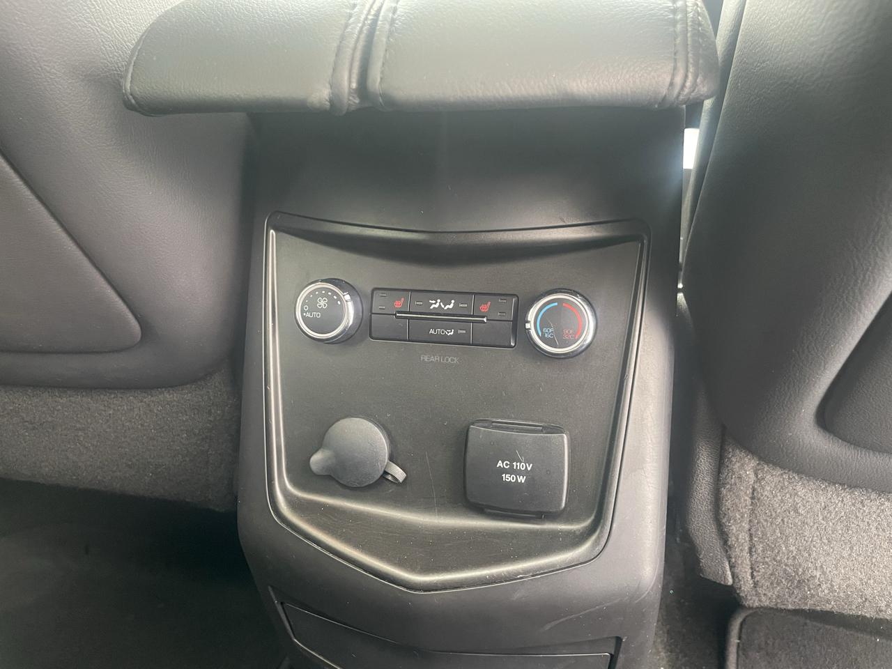 Lincoln MKT 3.5L with EcoBoost AWD 2013
