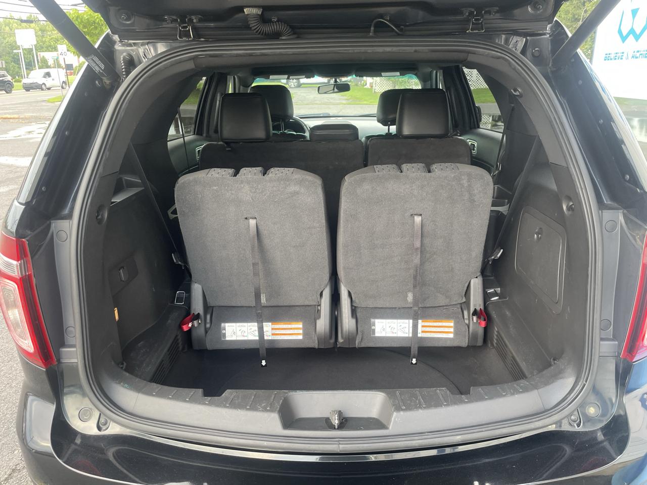 Ford Explorer 4WD 4dr V6 XLT 2014