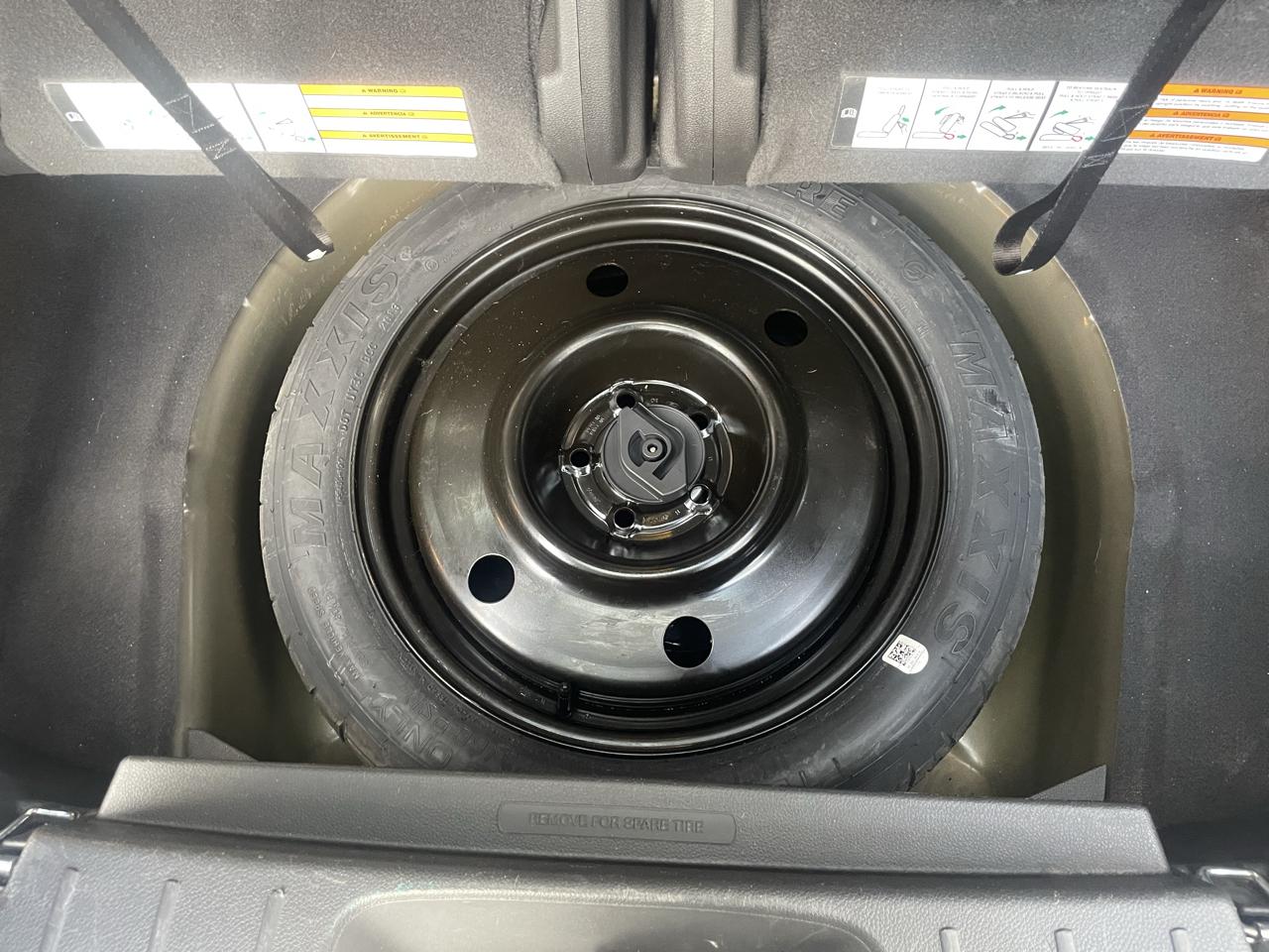 Ford Explorer 4WD 4dr V6 XLT 2014