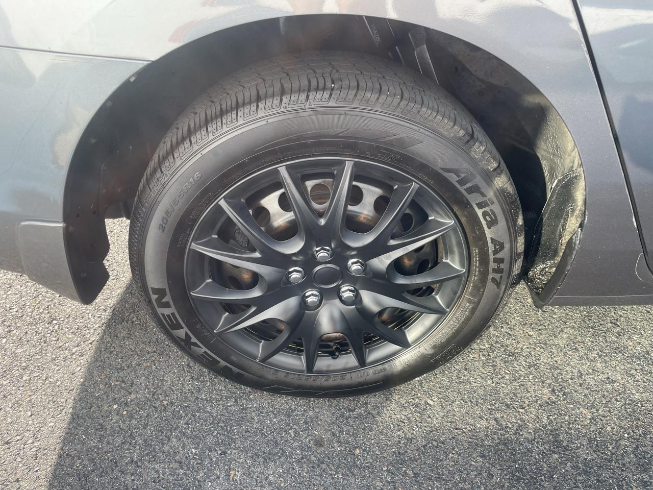 Nissan Sentra FE+ S 2015