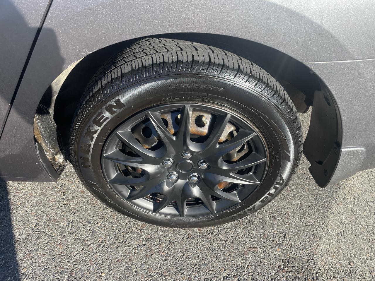 Nissan Sentra FE+ S 2015