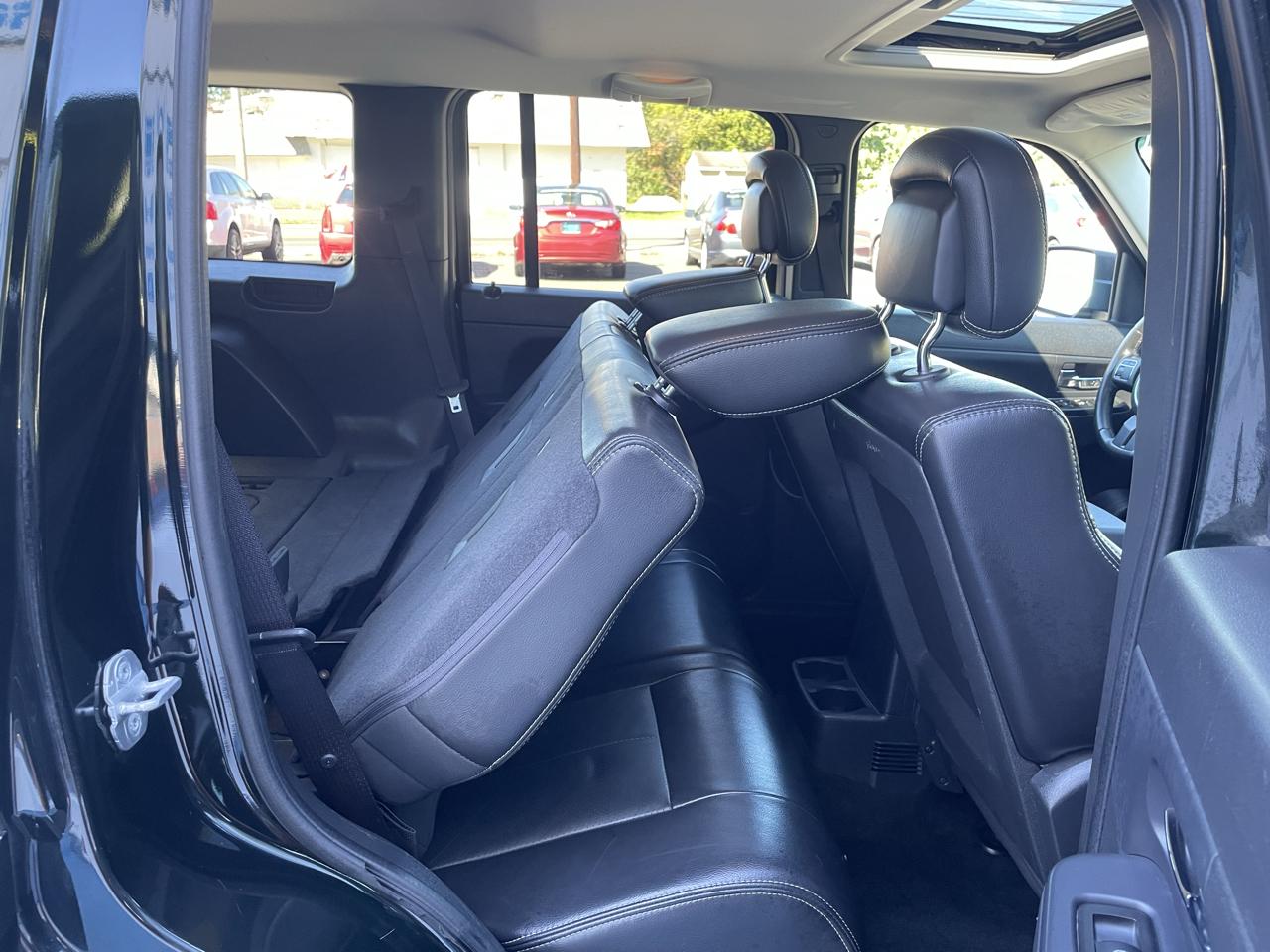 Jeep Liberty Sport 4WD 2012