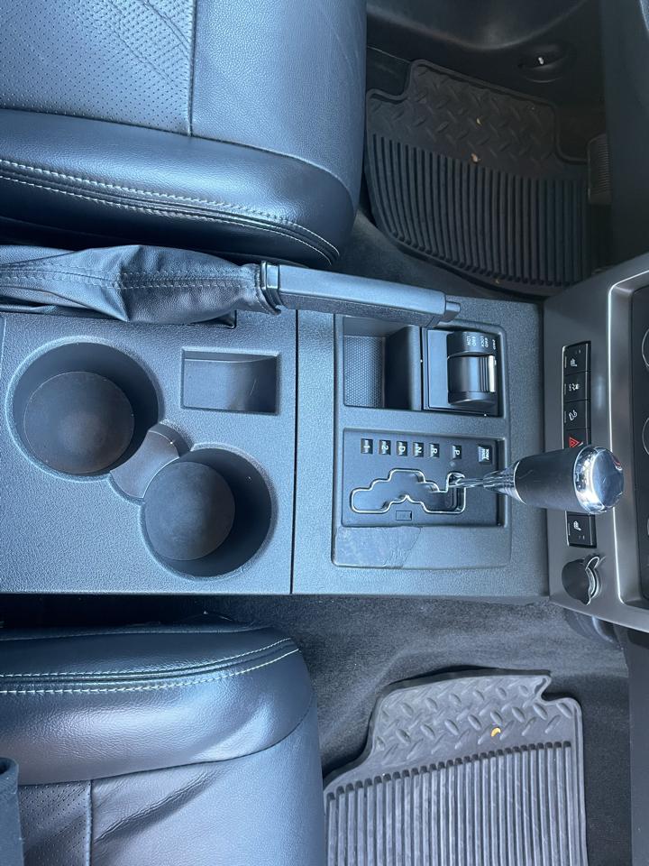 Jeep Liberty Sport 4WD 2012