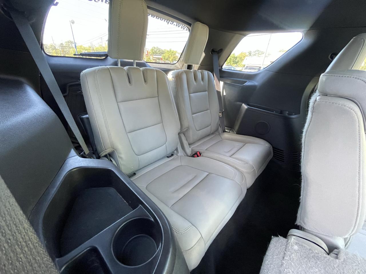Ford Explorer 4dr 114" WB 4.0L XLT 4WD 2014
