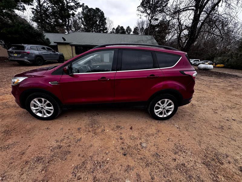 Ford Escape SE FWD 2017