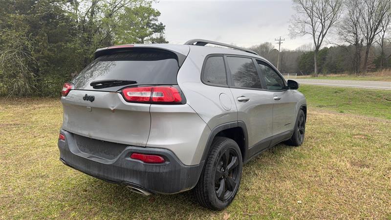Jeep Cherokee Latitude FWD 2016
