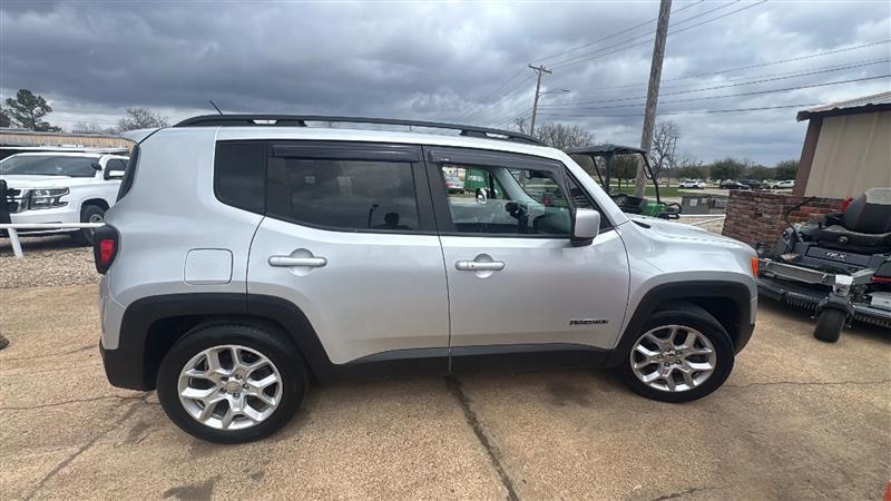 Jeep Renegade Latitude FWD 2017
