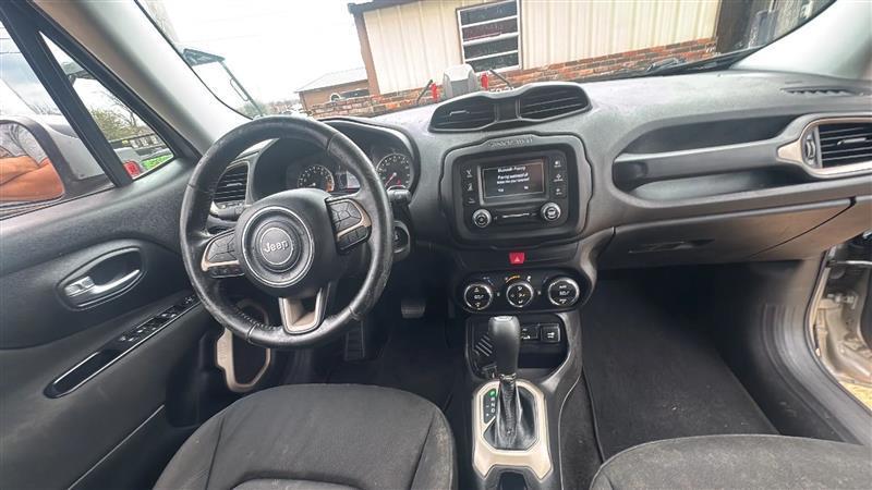 Jeep Renegade Latitude FWD 2017