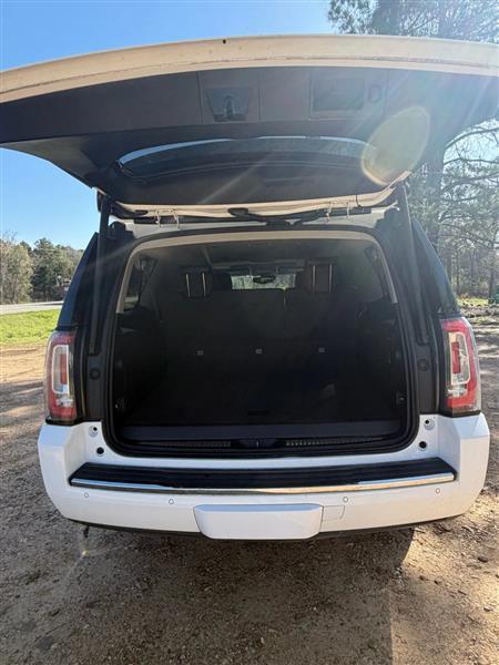 GMC Yukon XL SLT 4WD 2019