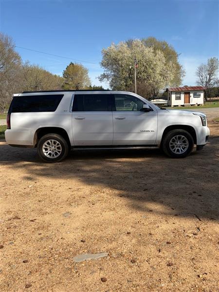GMC Yukon XL SLT 4WD 2019