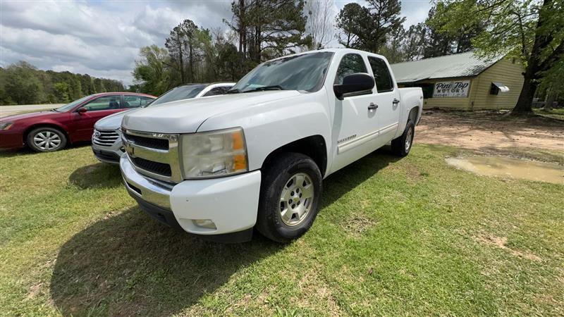 Chevrolet Silverado 1500 LT Crew Cab 4WD 2011