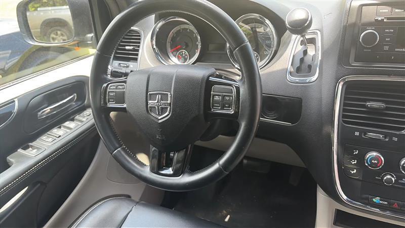 2017 Dodge Grand Caravan SXT - Photo 7