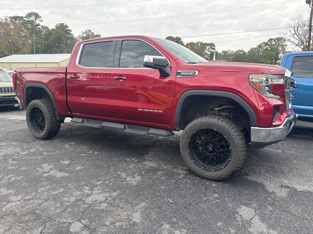 2019 GMC Sierra 1500 SLE's photo