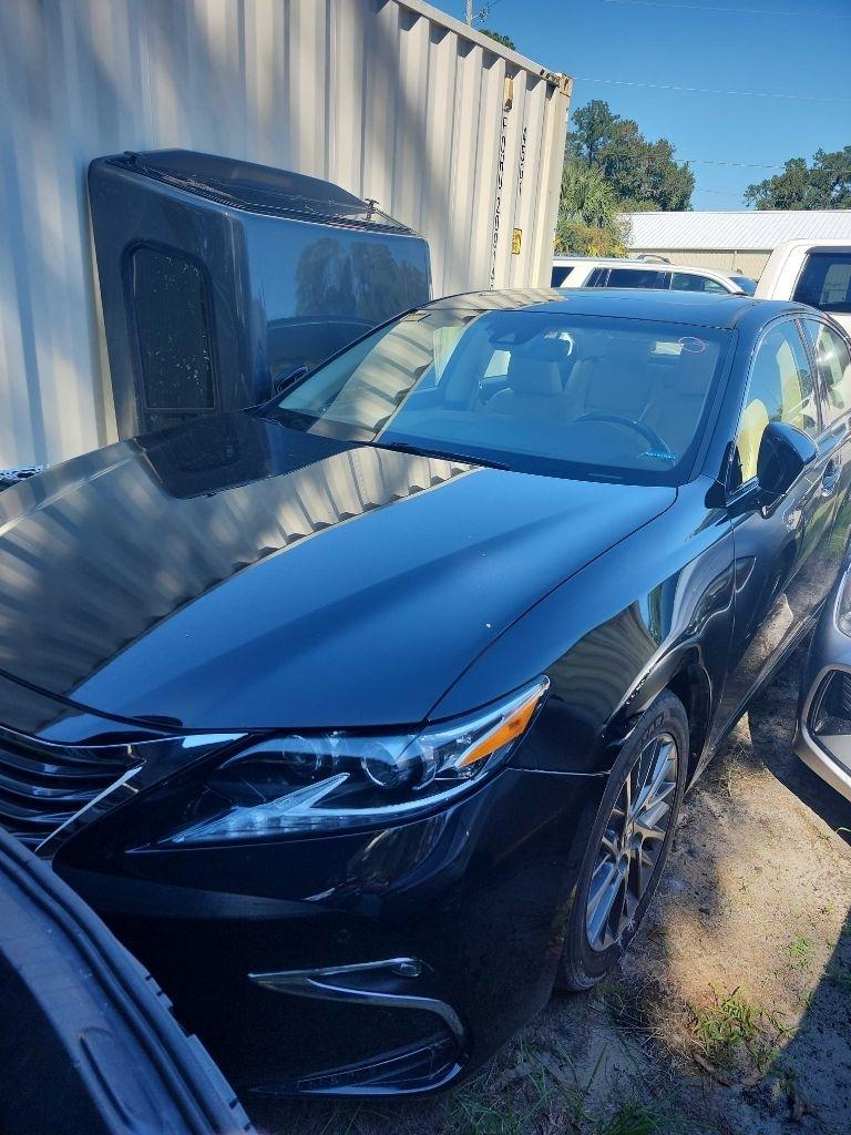 Lexus ES 350 Sedan 2016