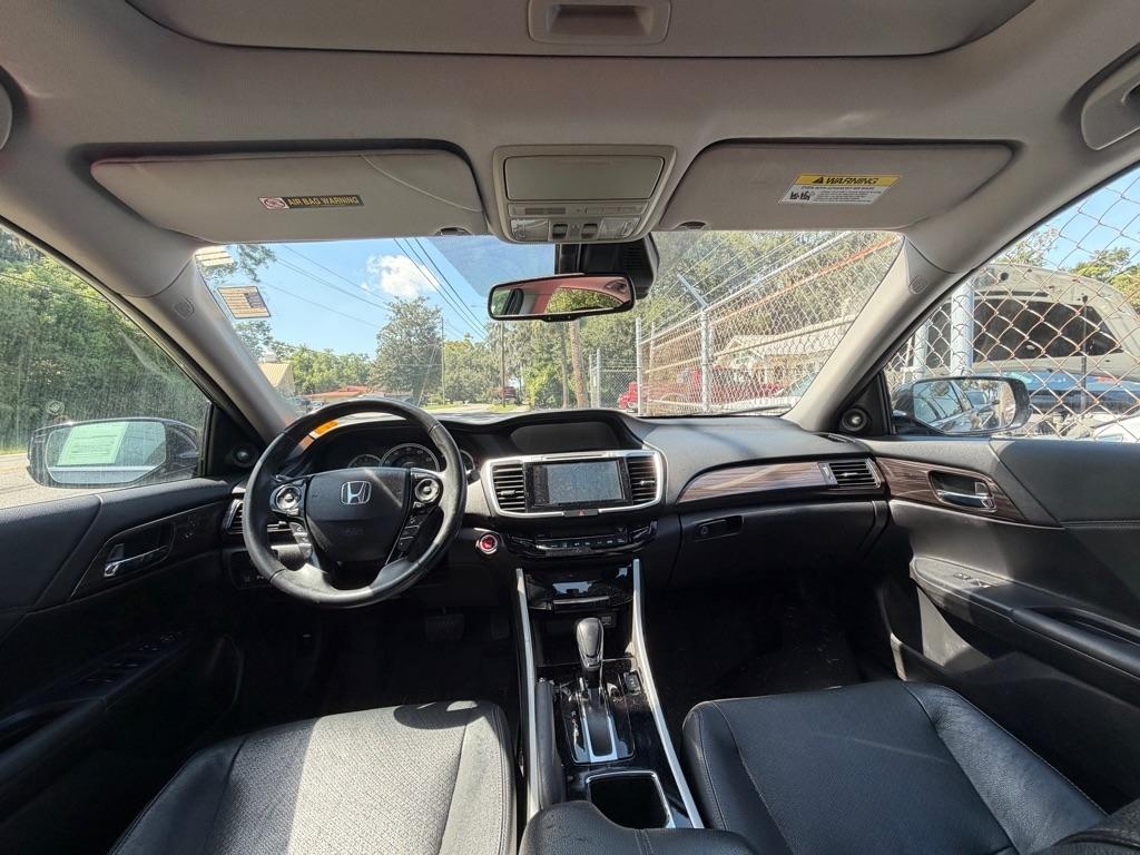 Honda Accord Touring V6 Sedan 6-Spd AT 2017