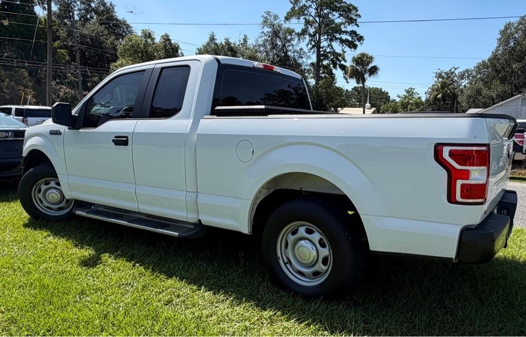 Ford F-150 XL SuperCab 8-ft. 2WD 2020
