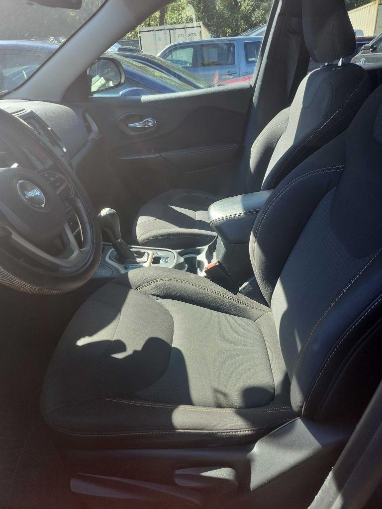 Jeep Cherokee Latitude 4WD 2015