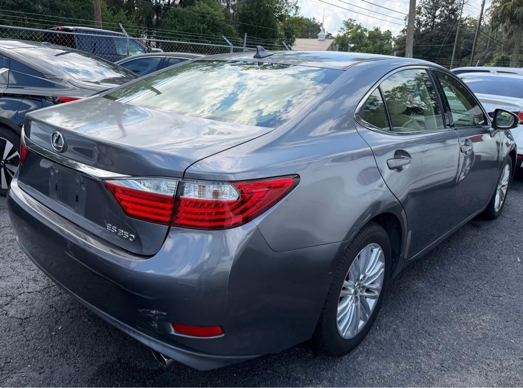 Lexus ES 350 Sedan 2013