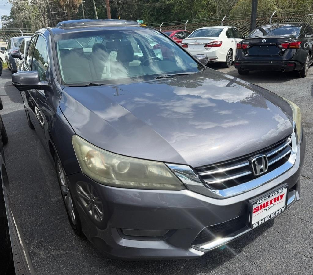 Honda Accord photo 2