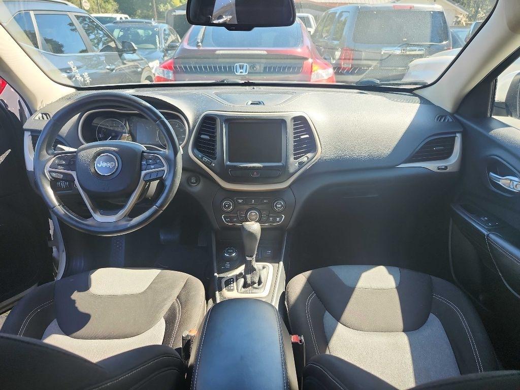 Jeep Cherokee Latitude 4WD 2014