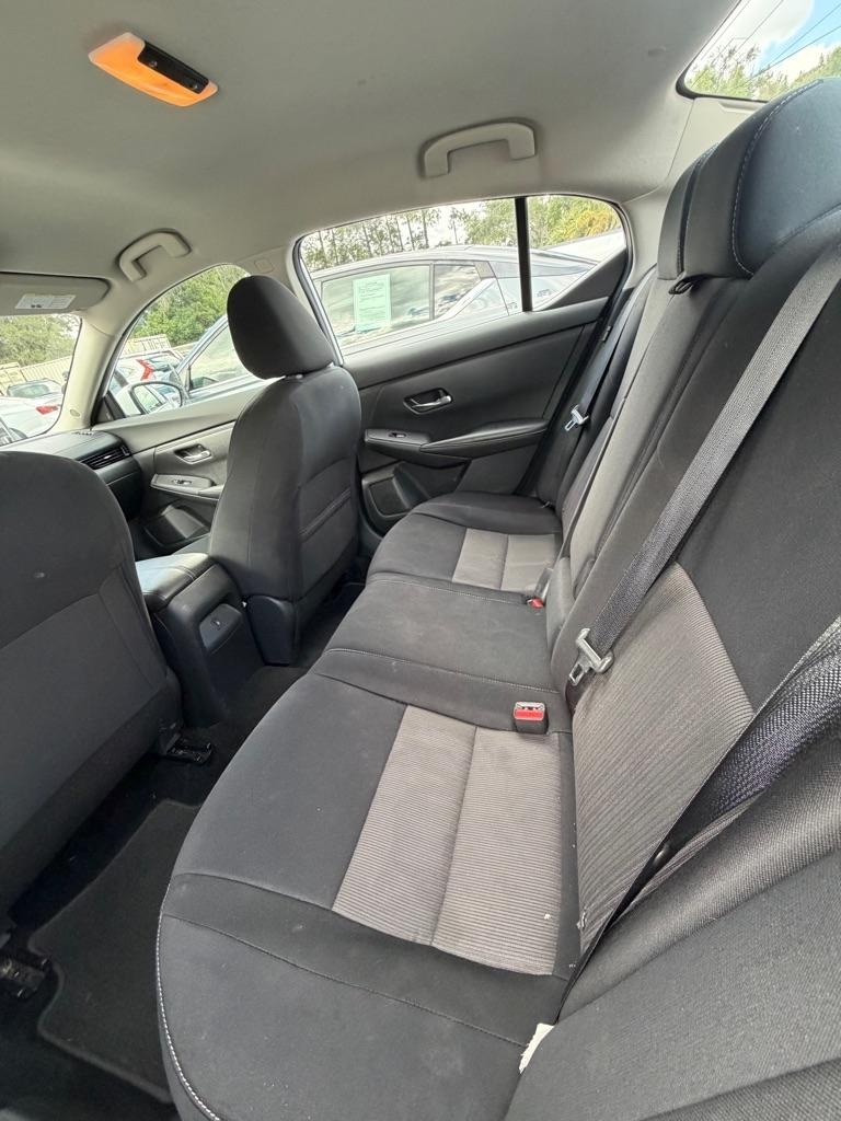 Nissan Sentra photo 6