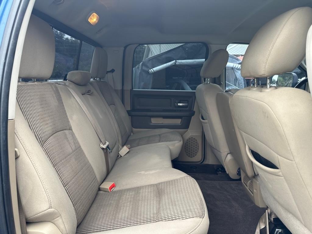 Dodge 1500 Sport Crew Cab 4WD 2011