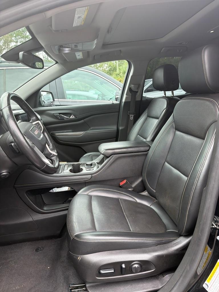 GMC Acadia SLT 2021
