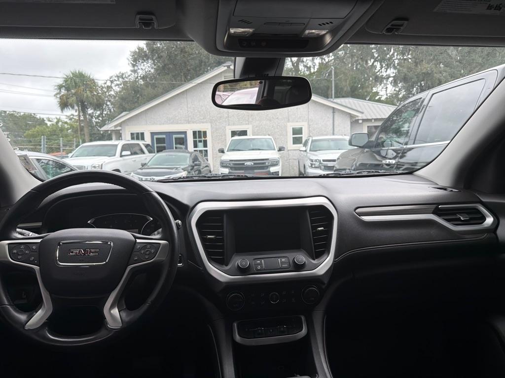 GMC Acadia SLT 2021