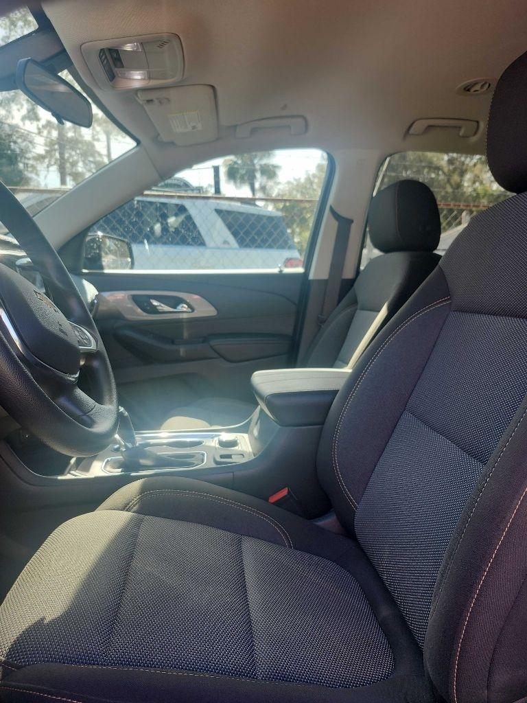2020 Chevrolet Traverse LS FWD