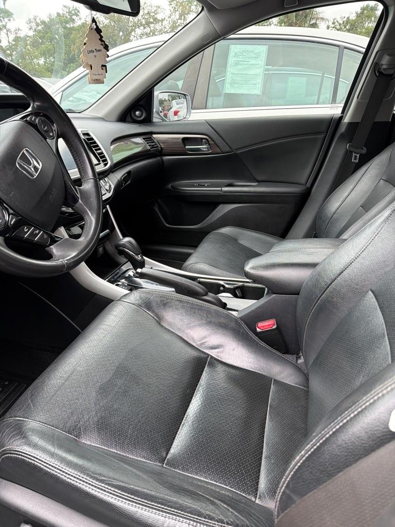 Honda Accord EX-L Sedan V6 6-Spd AT 2016