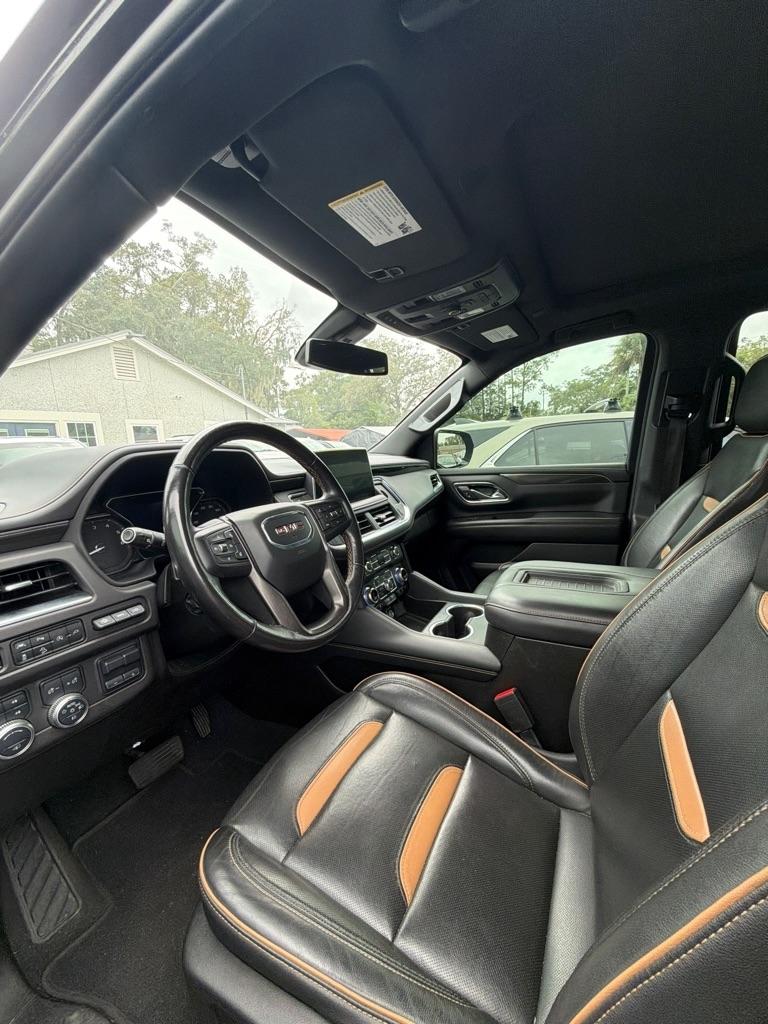 GMC Yukon photo 5