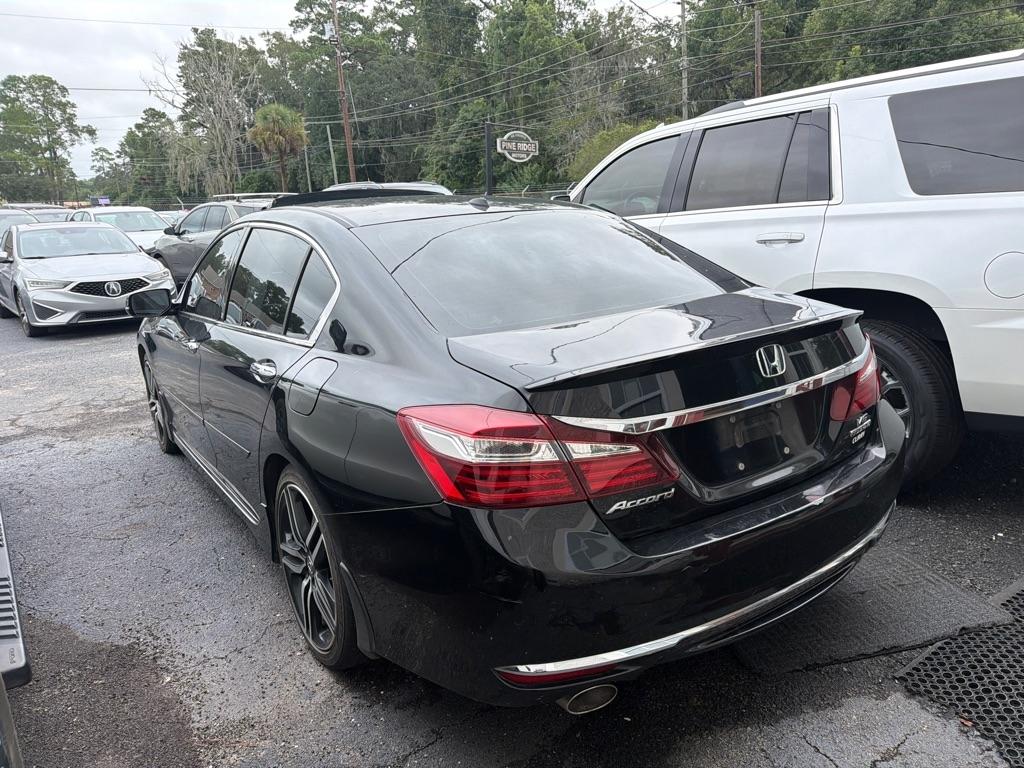 Honda Accord Touring V6 Sedan 6-Spd AT 2016