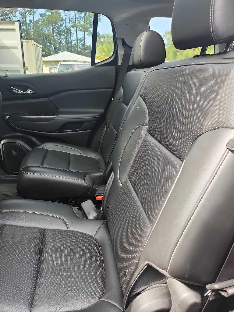 GMC Acadia SLT 2021