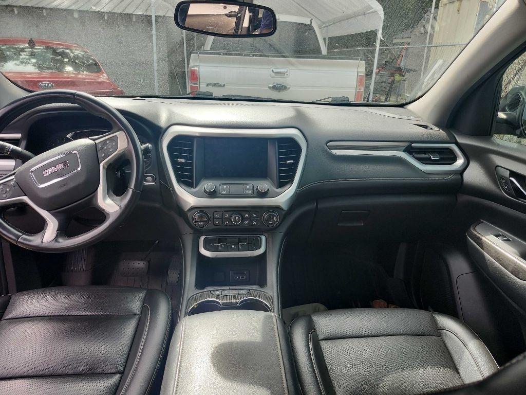 GMC Acadia SLT 2021