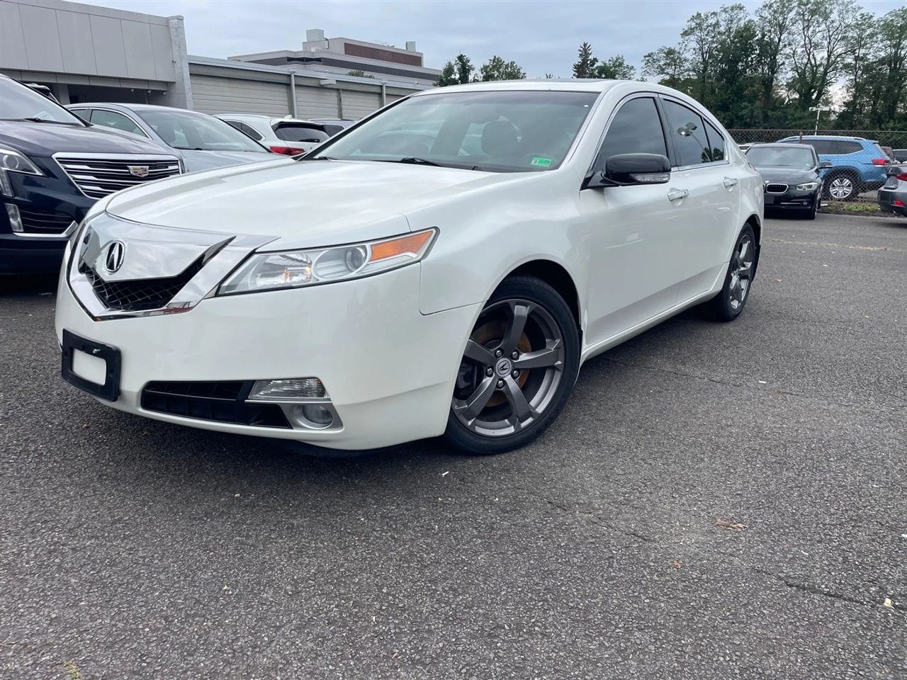 2010 Acura TL 4dr Sdn Auto SH-AWD Tech