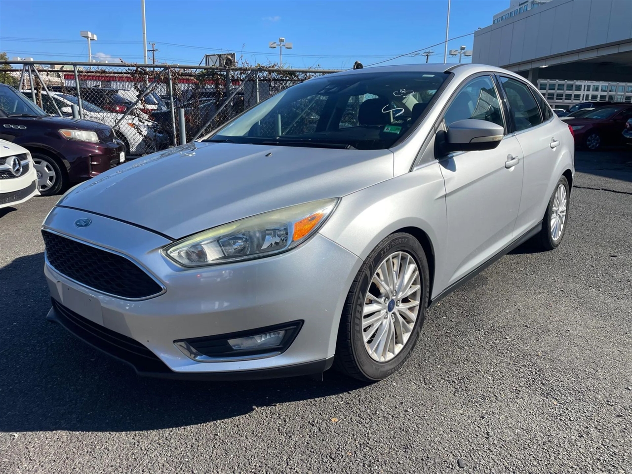 2015 Ford Focus 4dr Sdn Titanium