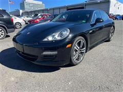 2012 Porsche Panamera 