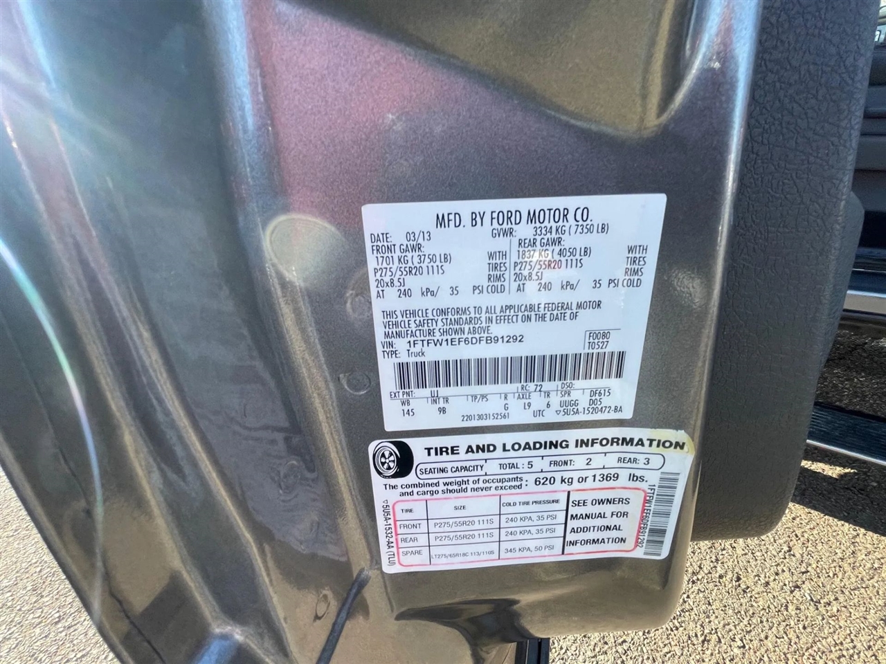 Ford F-150 4WD SuperCrew 145" Platinum 2013