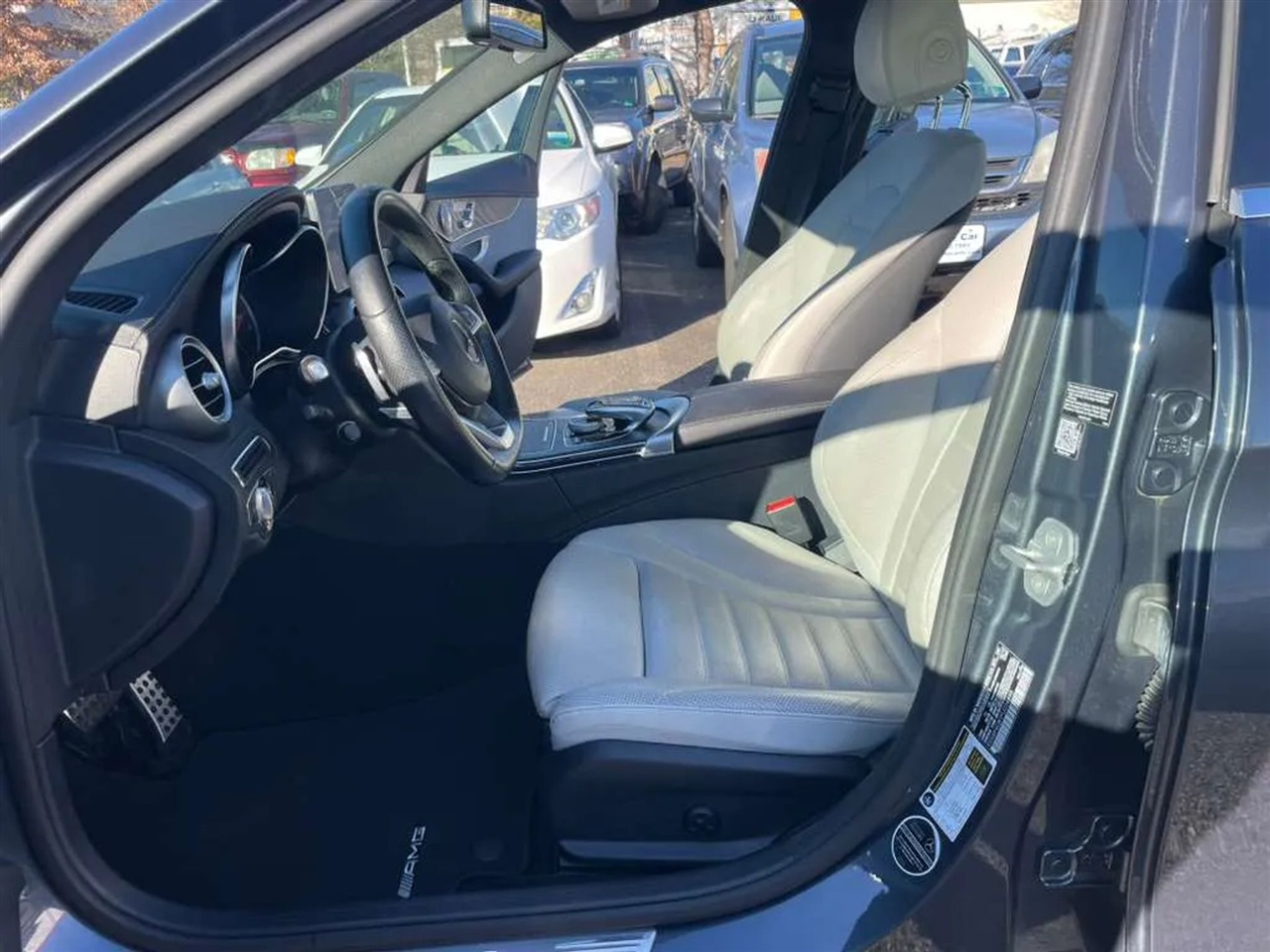 Mercedes-Benz C-Class 4dr Sdn C 400 4MATIC 2015