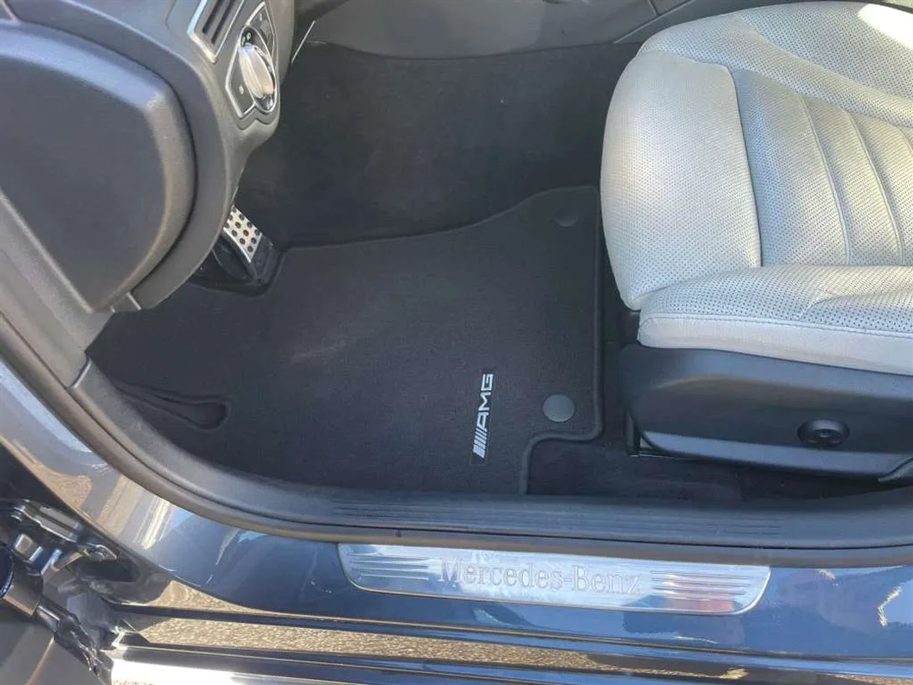 Mercedes-Benz C-Class 4dr Sdn C 400 4MATIC 2015