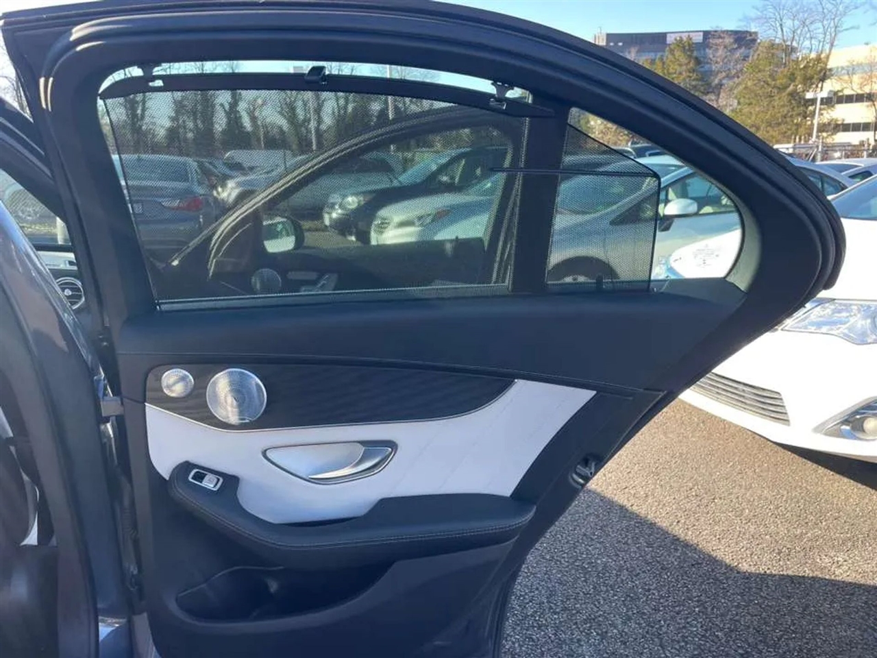 Mercedes-Benz C-Class 4dr Sdn C 400 4MATIC 2015