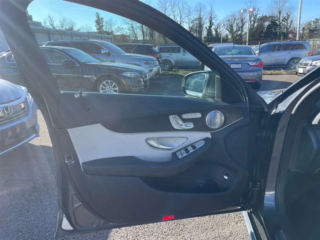 Mercedes-Benz C-Class 4dr Sdn C 400 4MATIC 2015