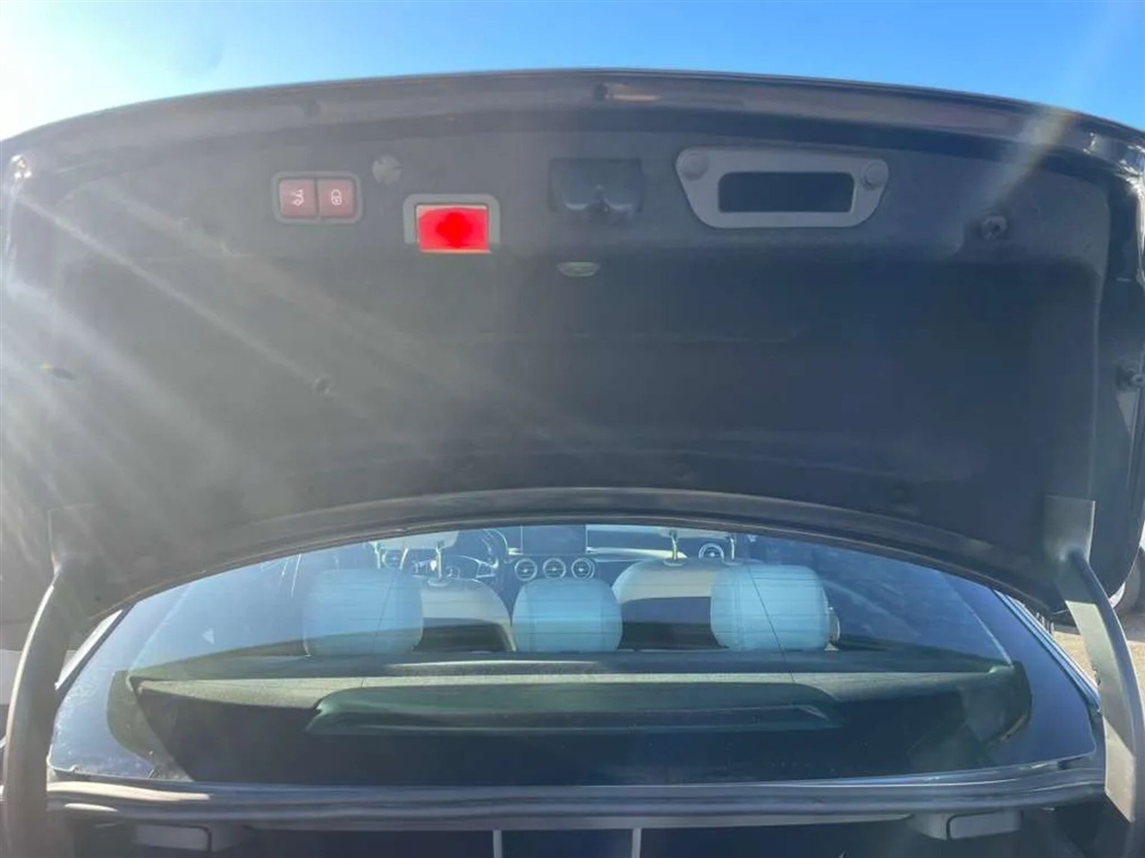 Mercedes-Benz C-Class 4dr Sdn C 400 4MATIC 2015