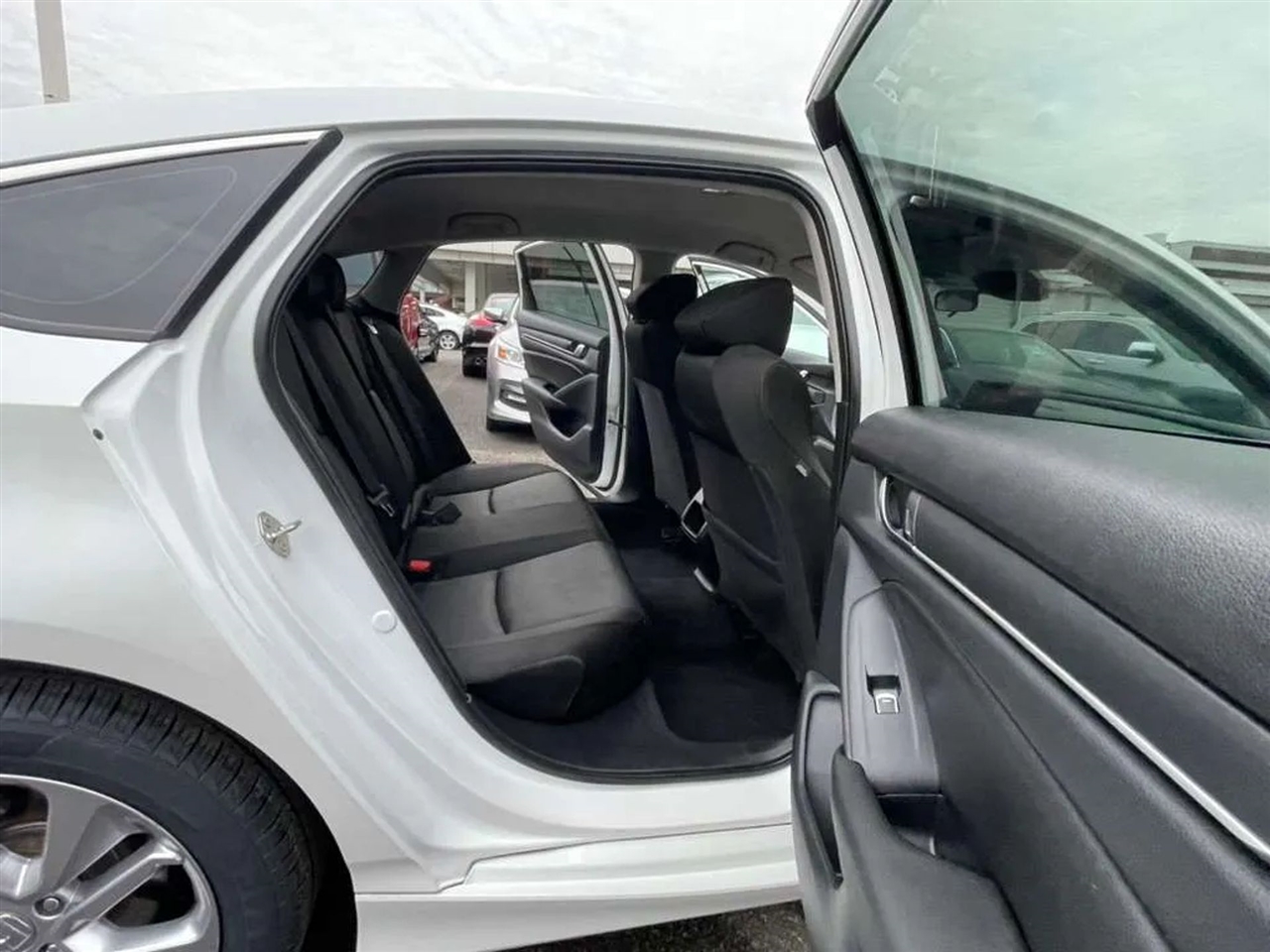 Honda Accord Sedan LX 1.5T CVT 2019