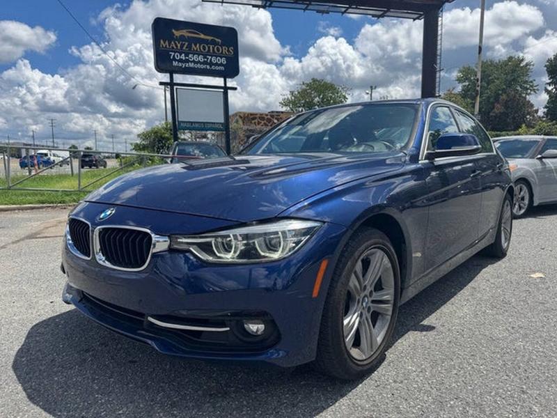 2017 BMW 3-Series 330i xDrive SULEV Sedan