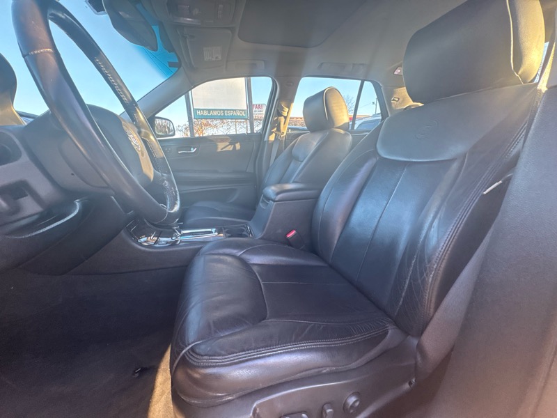 Cadillac DTS Luxury 2010