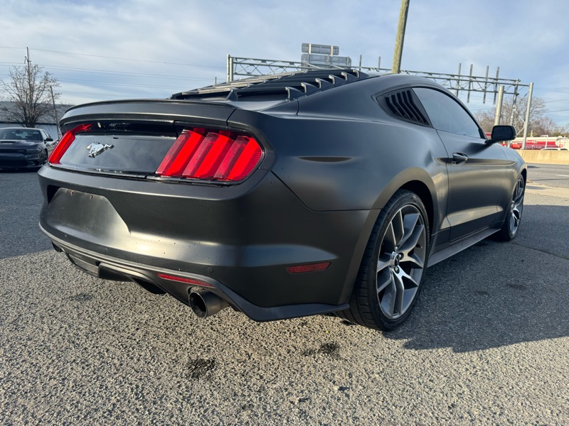 Ford Mustang EcoBoost Coupe 2015