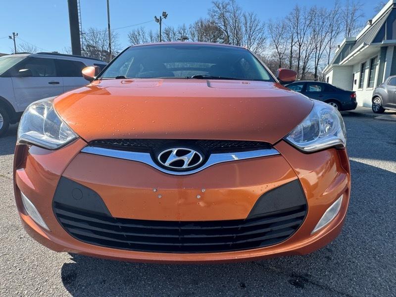 Hyundai Veloster Base 6MT 2017