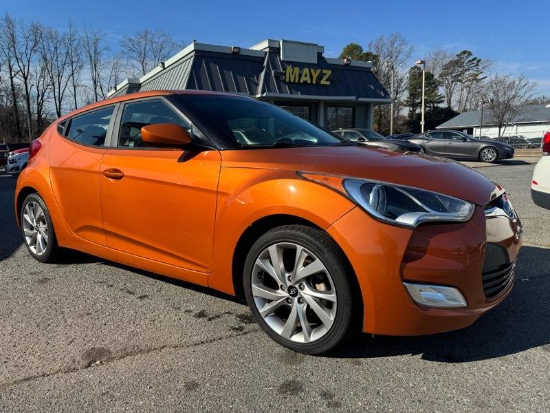 Hyundai Veloster Base 6MT 2017